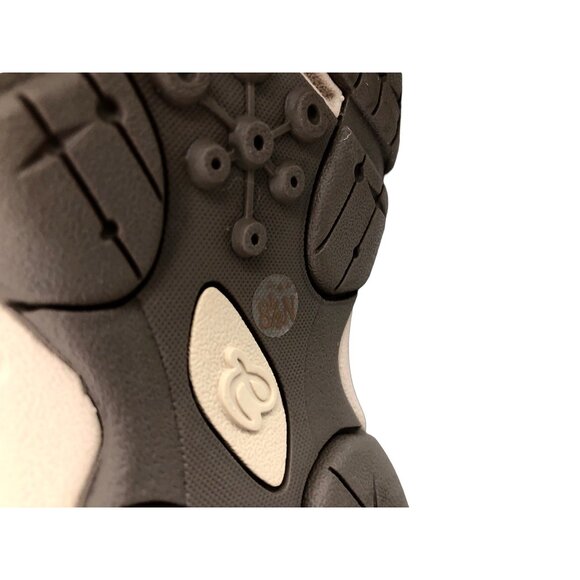 Easy Spirit Exclaim Booties 8.5 Narrow Light Taupe Color Suede w Faux Fur Lining - Picture 10 of 10